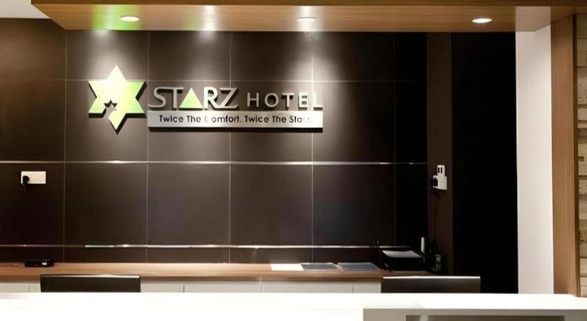 Starz Hotel Keluang Ngoại thất bức ảnh
